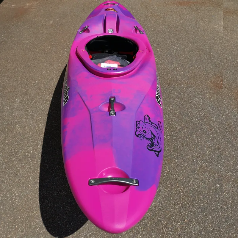 Pyranha Burn III Small - Fuschia